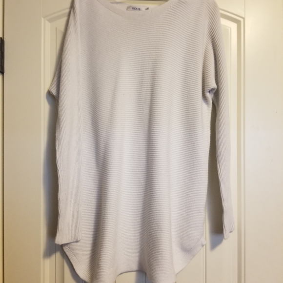 Rickis xl White knit long sleeve - Picture 1 of 3
